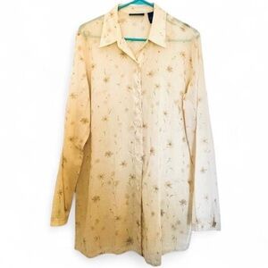 Liz Claiborne Sport cream floral blouse
Sheer
Button down 
100% Cotton 
Size L